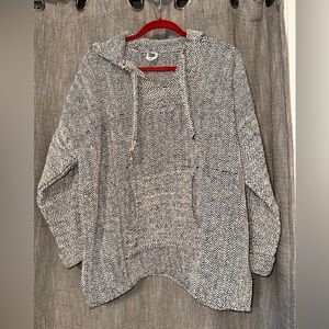 Pull over Baha hoodie  black and white pattern  unisex XL  no visible rips/tears